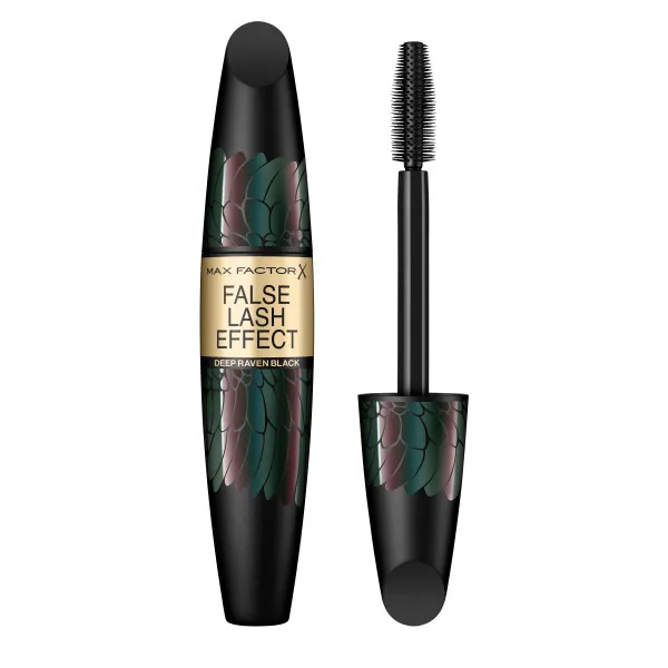 False Lash Effect image 2